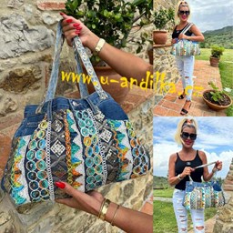 Zobrazit podrobnosti pro Stylová džínová kabelka
 Obrázek Stylová džínová kabelka