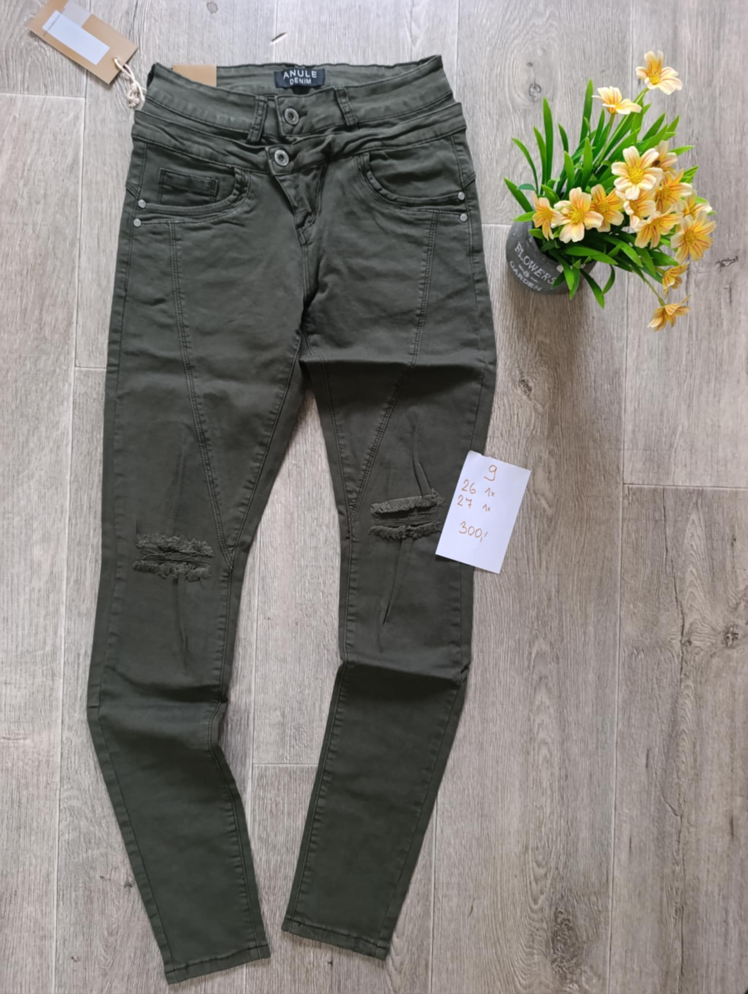 Obrázek Khaki džíny
